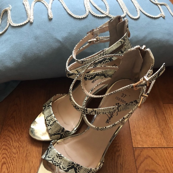 High heels sandals - Picture 1 of 5